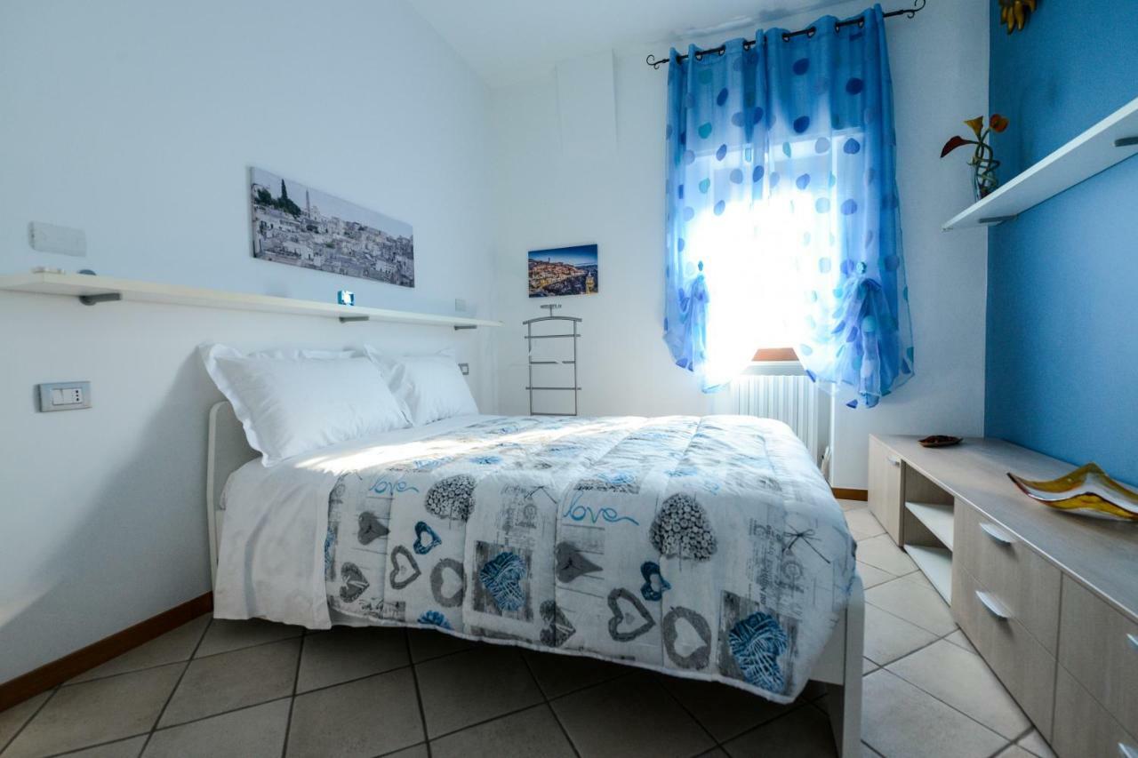 マテーラ Uno Sguardo Sui Sassi Bed & Breakfast エクステリア 写真